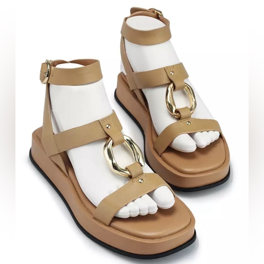 Zara Leather Embellished Flatform Sandals Tan Size 38 or 7.5 in Women’s